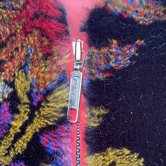 Vintage Fera Faux Fur Vest Whimsigoth Jewel Tone Artsy Ski-Aprés Fairy Grunge-12 - Picture 4 of 14